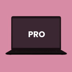 Ordinateur portable de gamme pro sur fond rose